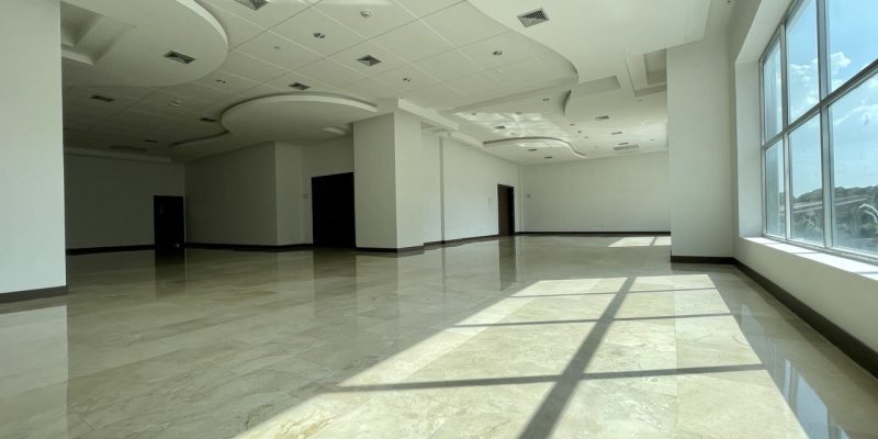SALON LAGO